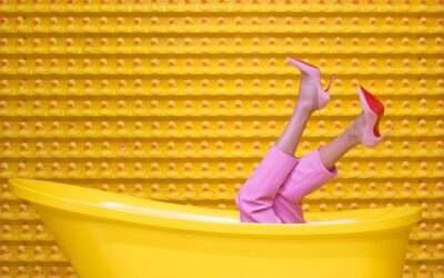 Quiz- Has Fashion Imprisoned Us?