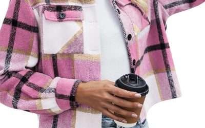 Zeagoo Flannels for Women Cropped Shacket Jacket Fashion Plaid Button Down Shirt 2025 Fall Coat Tops