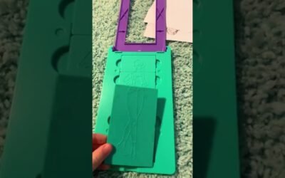 Unboxing fashion plates