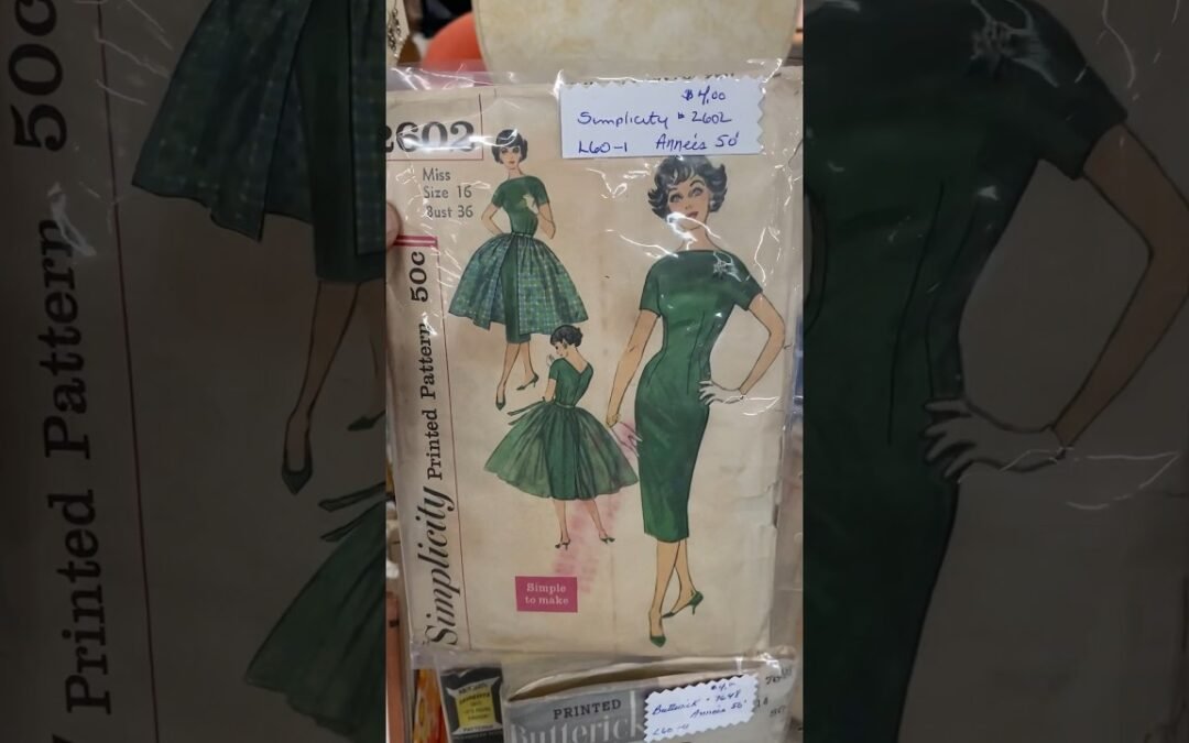 Vintage HAUL: fabric, notions, patterns from the 40s-70s