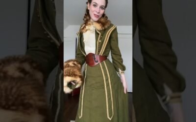 How fashion changed in 1900: Edwardian vs Victorian holiday outfits